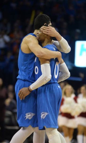 Thunder spoil Minnesota's Christmas debut